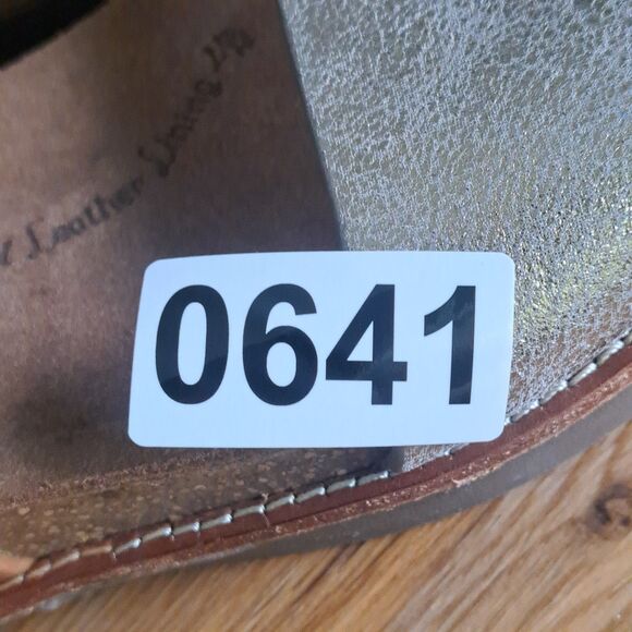 Sofft Bali Women’s 8.5 Brown Leather Strappy Sandals Tan Low Heel Ankle Strap - Picture 11 of 11